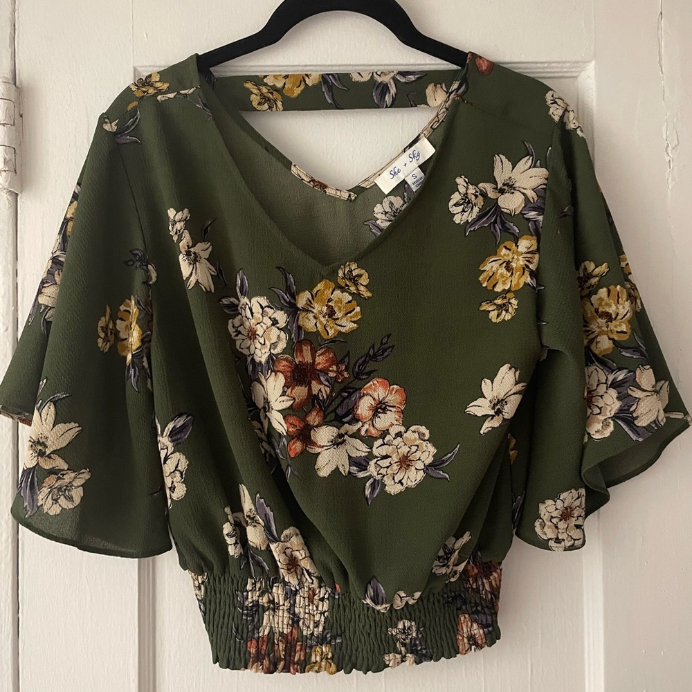 Short Sleeve Floral She + Sky Top